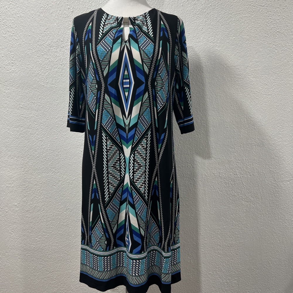 SANDRA DARREN Jersey Shift Dress Stretch 3/4 Sleeve BLUE & BLACK MEDALLION 12